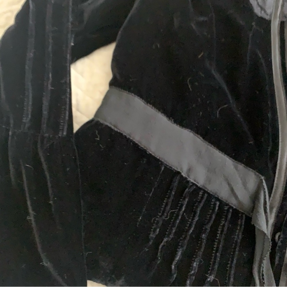 CK Calvin Klein Black Velvet & Satin Jacket With Lace, Size: 6, EUC (PM-33) - Picture 7 of 9